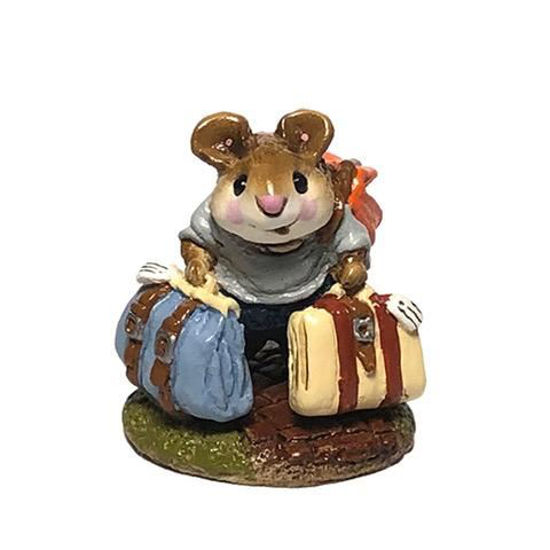 Event Special RETIRED Wee Forest Folk M-05m Farmer Mouse MINI 