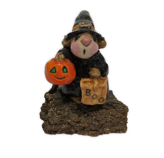 Witch Mouse M-044 (Bark base) by Wee Forest Folk®