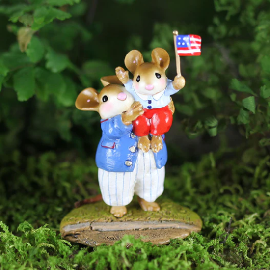 Parade Pals M-723 by Wee Forest Folk®