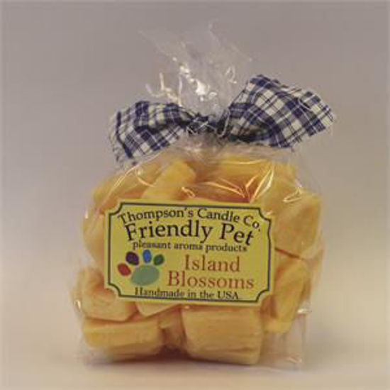 Friendly Pet Island Blossoms Wax Crumbles by Thompson's Candles Co