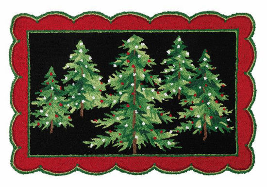 Country Christmas Scallop Hook Rug by Peking Handicraft