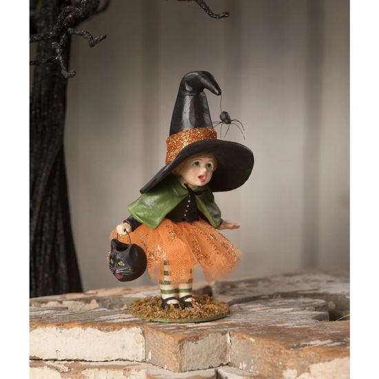 Little Lavinia Witch with Spider by Bethany Lowe Designs